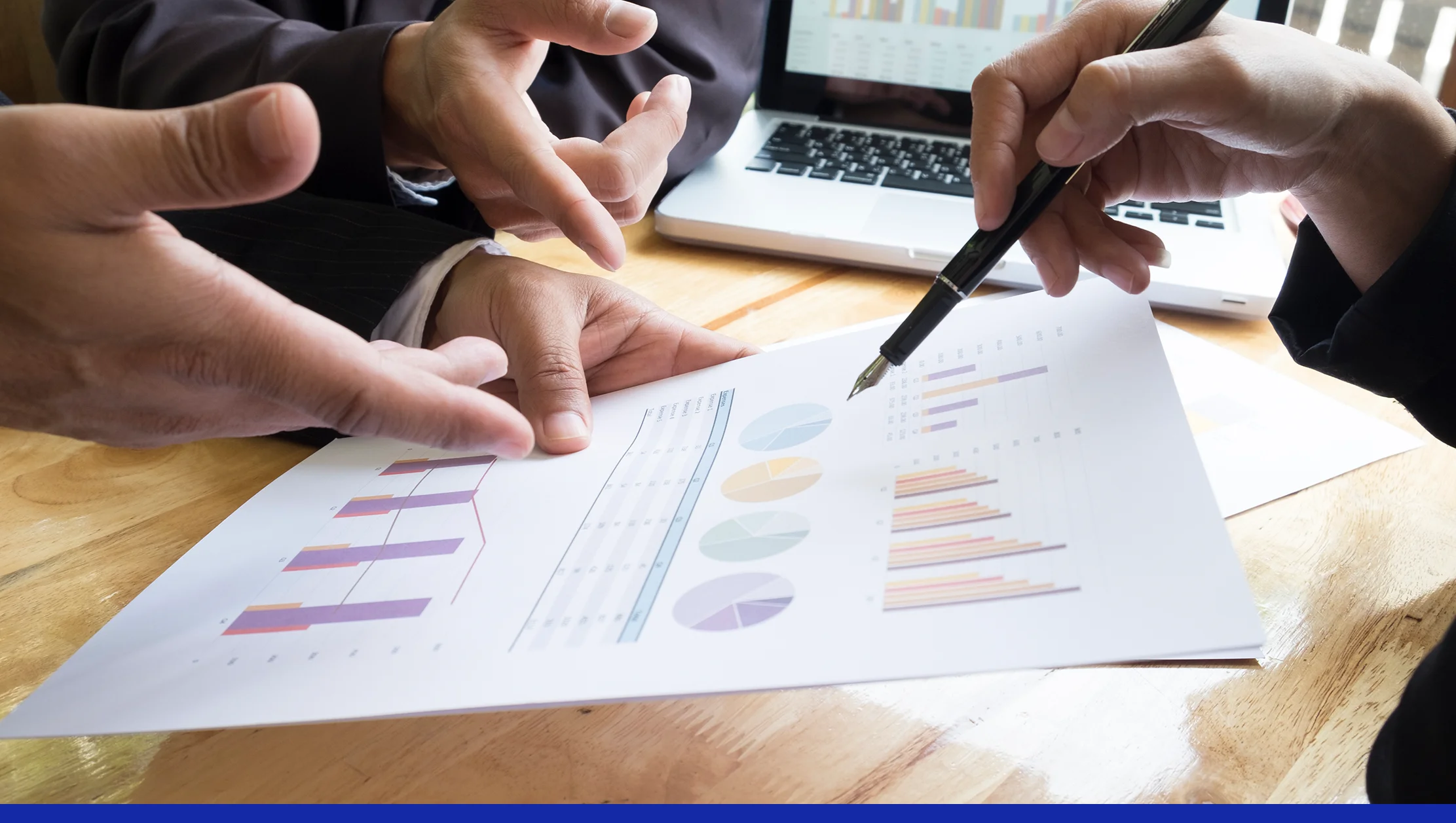 Competitor Analysis & Benchmarking